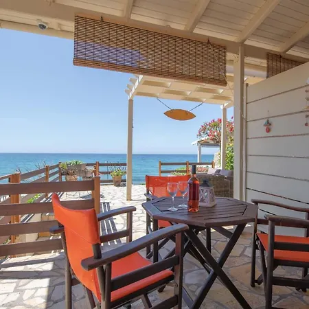Hébergement de vacances Glorious Sunset & Sea View Mariastella 4 *